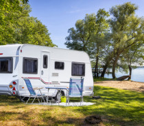 Camping: Freiheit auf Rädern? Rechtliche Regelungen und Tipps Camping: Freiheit auf Rädern? Rechtliche Regelungen und Tipps